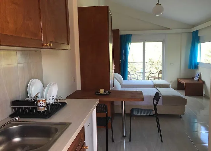 Ai Helis Apartahotel Svoronata