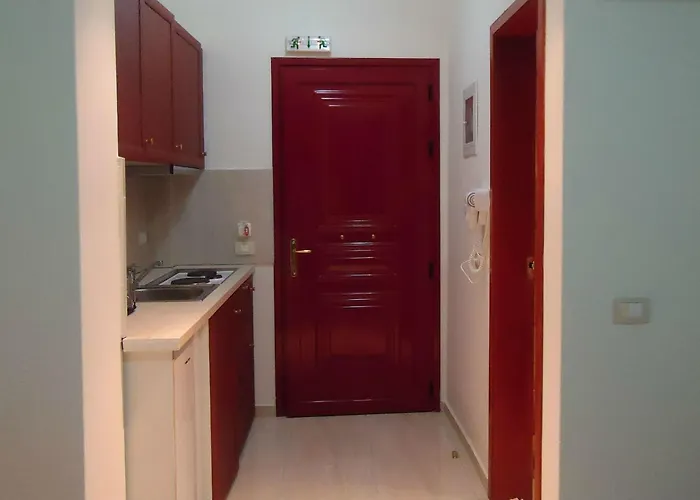 Apartahotel Ai Helis 2*