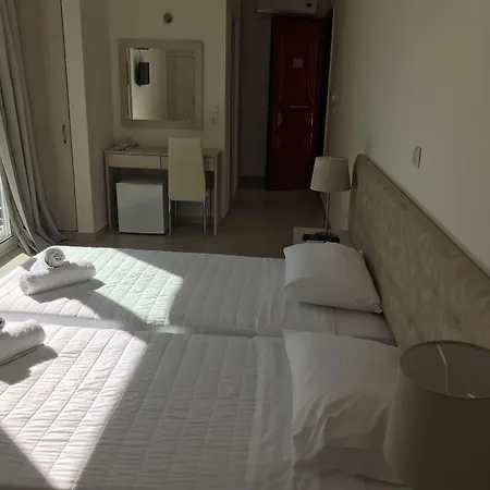 Ai Helis 스보로나타