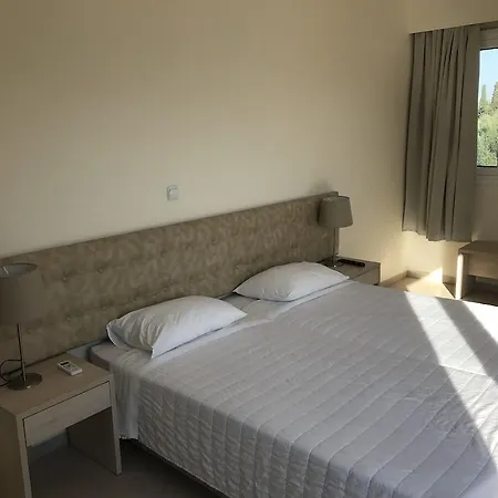Ai Helis Apartmanhotel 2*
