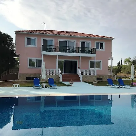 Apartmanhotel Ai Helis Zvoronáta