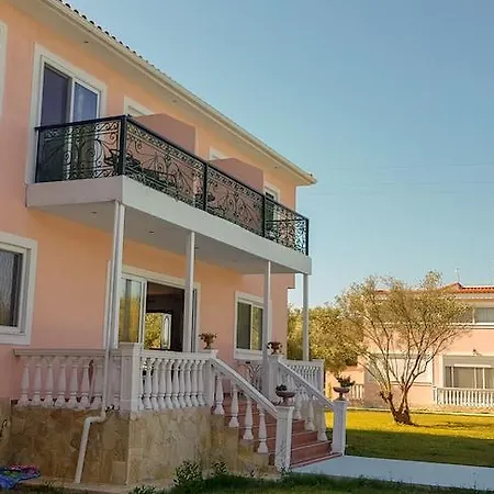 Ai Helis Apartmanhotel Zvoronáta