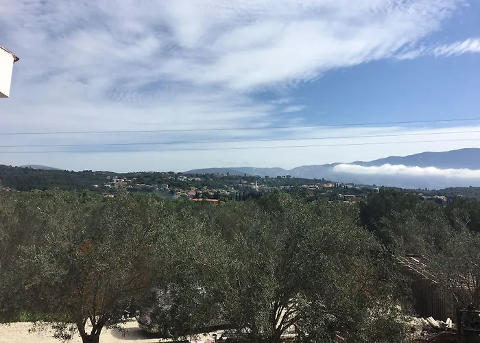 Apart Otel Ai Helis 2*