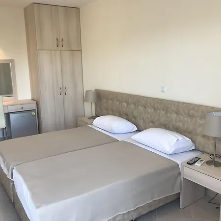 Hotel de apartamente Ai Helis Svoronata