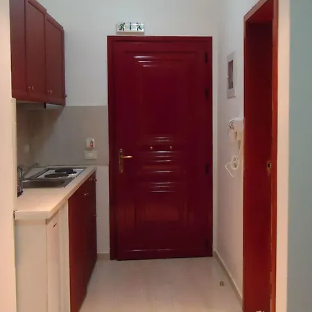 Hotel de apartamente Ai Helis 2*